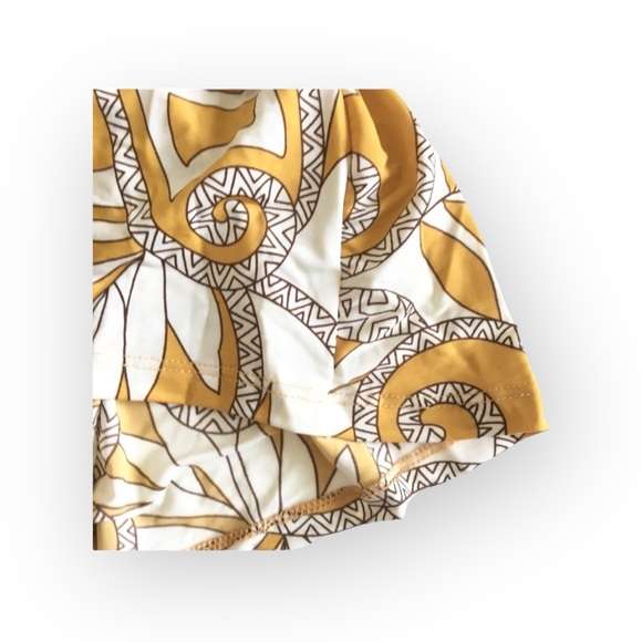 Come Como ❁ Printed Plunging V Neck Tunic Cami Tank ❁ Goldenrod + Ivory ❁ Large - Picture 9 of 16